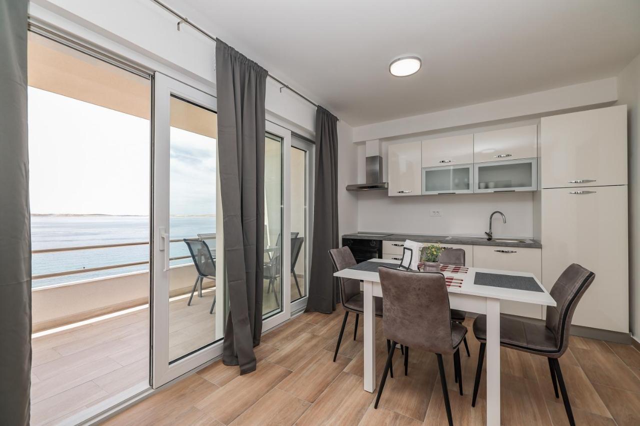 Beachfront Apartments Tic With Seaview Miletici Exterior photo